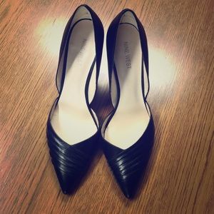 Nine West “Fanning” Black Leather D’Orsay Heels